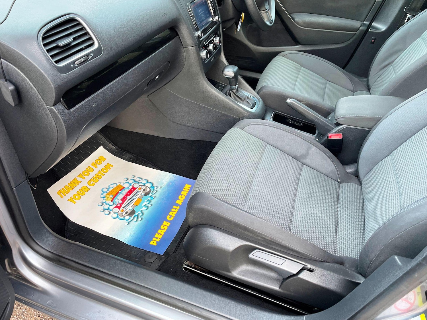 Used Volkswagen Golf 2010 for sale - 77400682: Photo 26