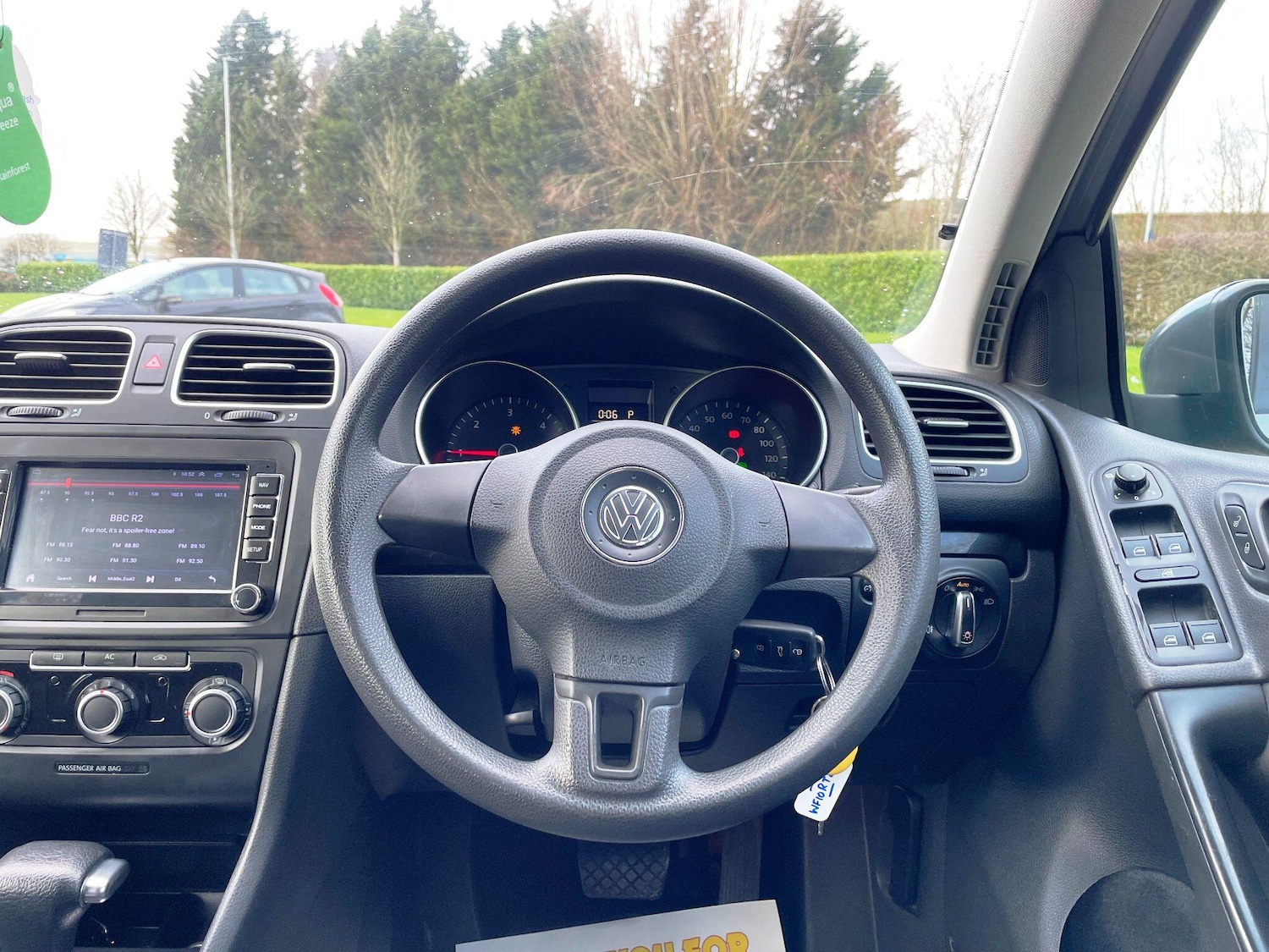 Used Volkswagen Golf 2010 for sale - 77400682: Photo 35