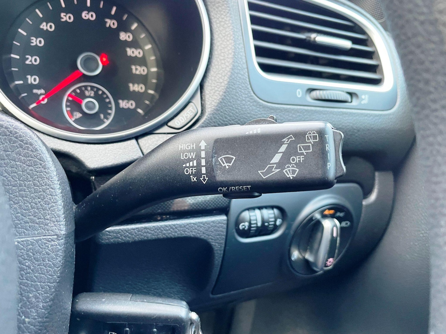 Used Volkswagen Golf 2010 for sale - 77400682: Photo 39