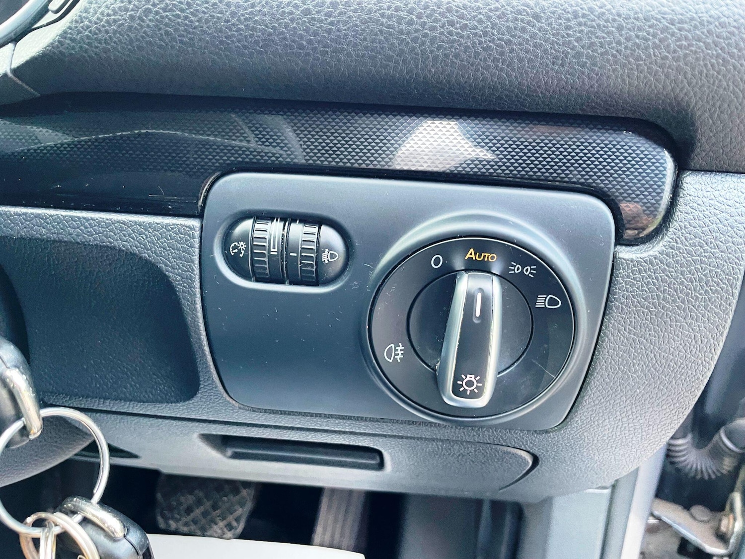 Used Volkswagen Golf 2010 for sale - 77400682: Photo 44