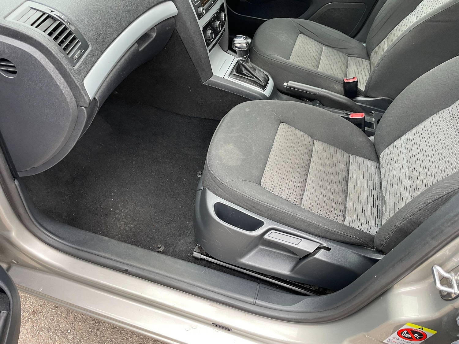 Used Skoda Octavia 2009 for sale - 77174852: Photo 25