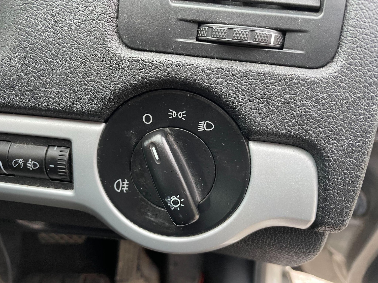 Used Skoda Octavia 2009 for sale - 77174852: Photo 43