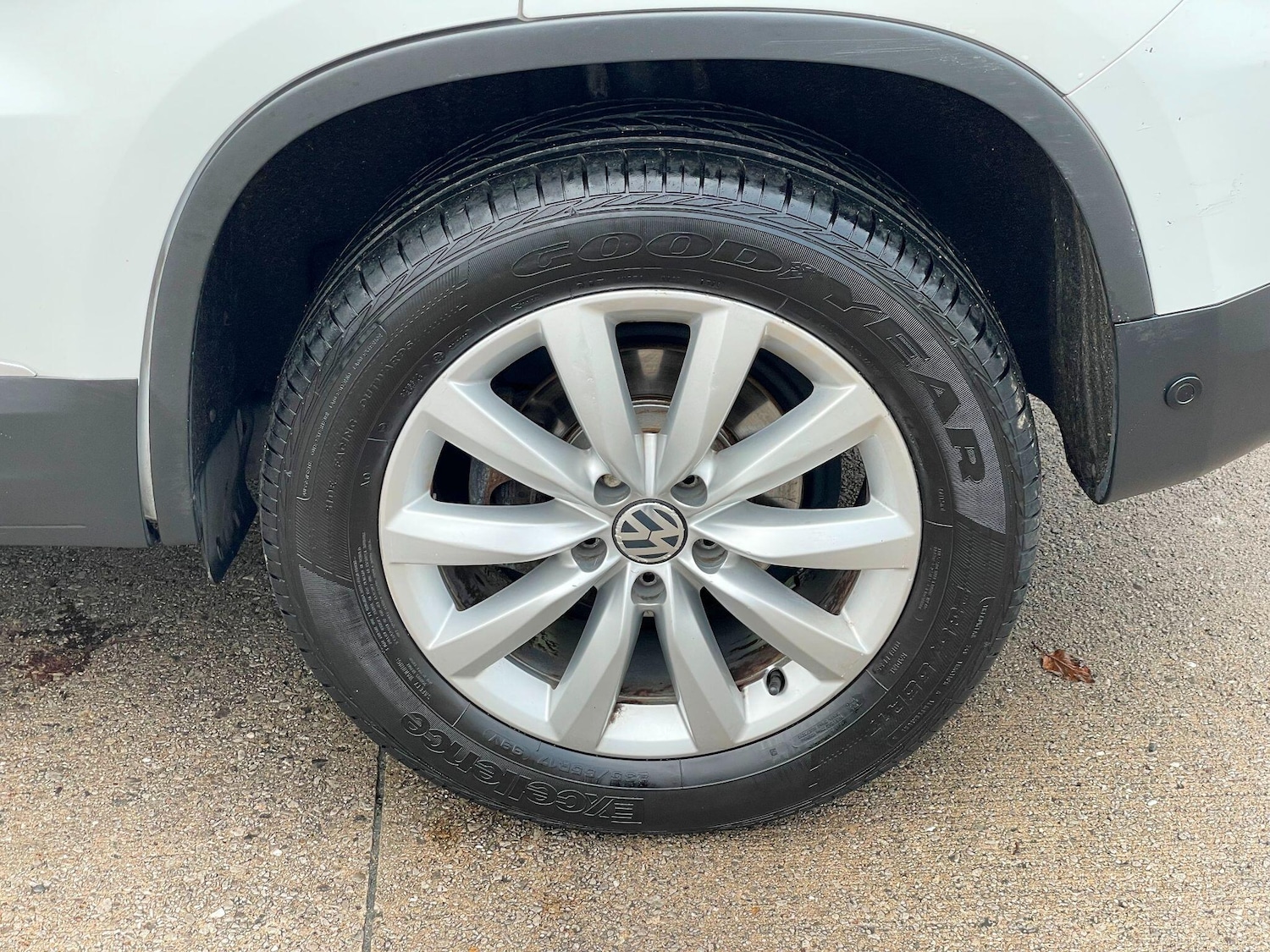 Used Volkswagen Tiguan 2014 for sale - 77400869: Photo 22