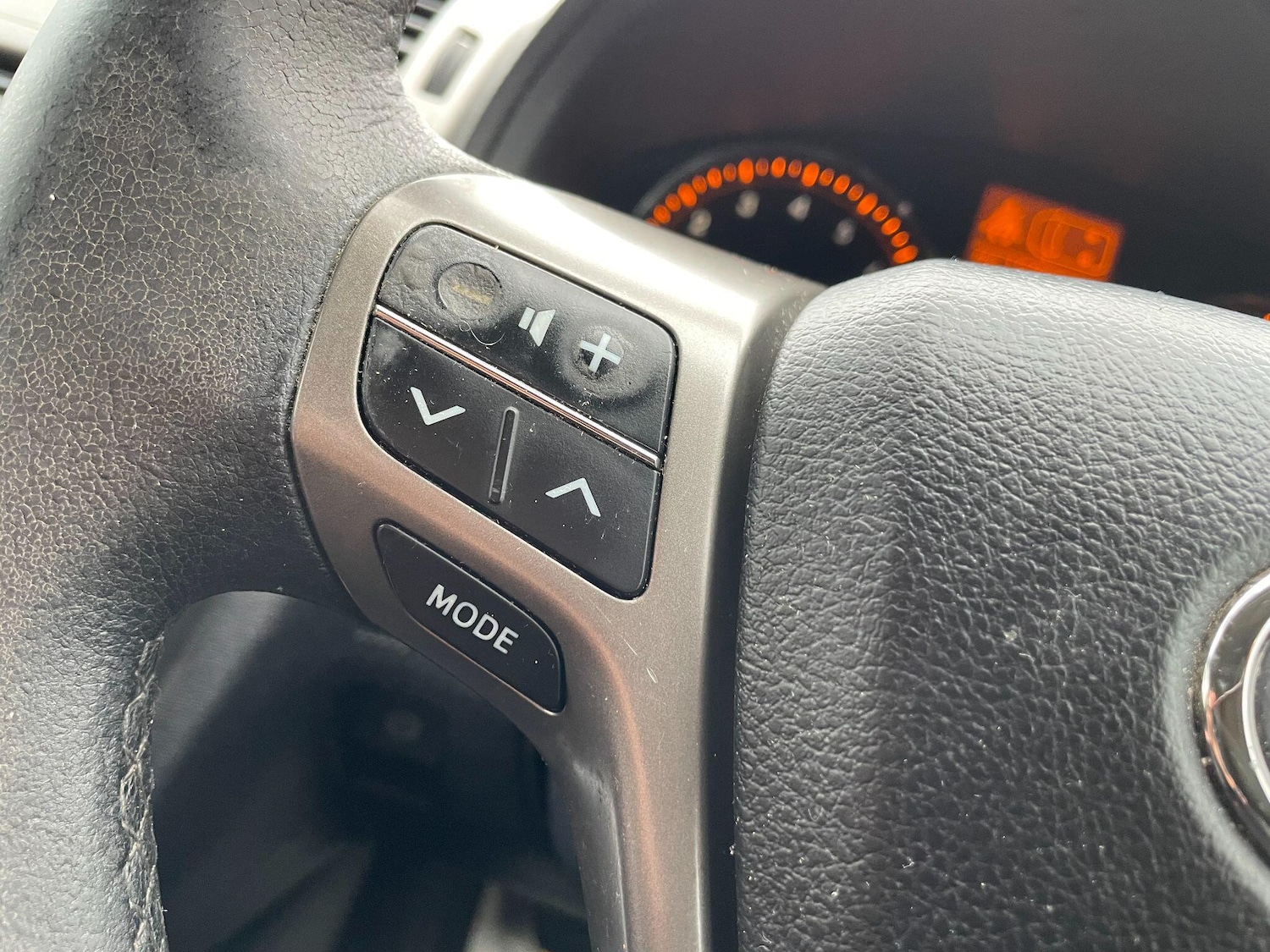 Used Toyota Avensis 2010 for sale - 77793626: Photo 24