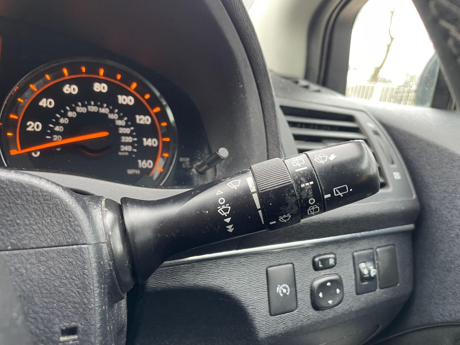 Used Toyota Avensis 2010 for sale - 77793626: Photo 25