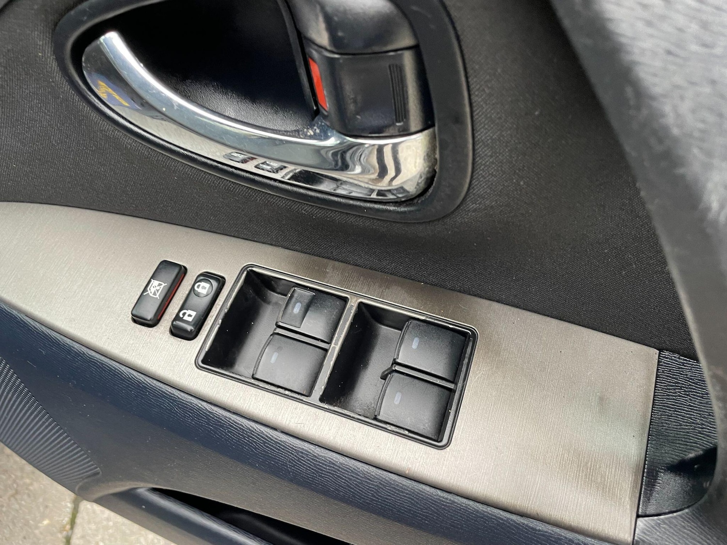 Used Toyota Avensis 2010 for sale - 77793626: Photo 48