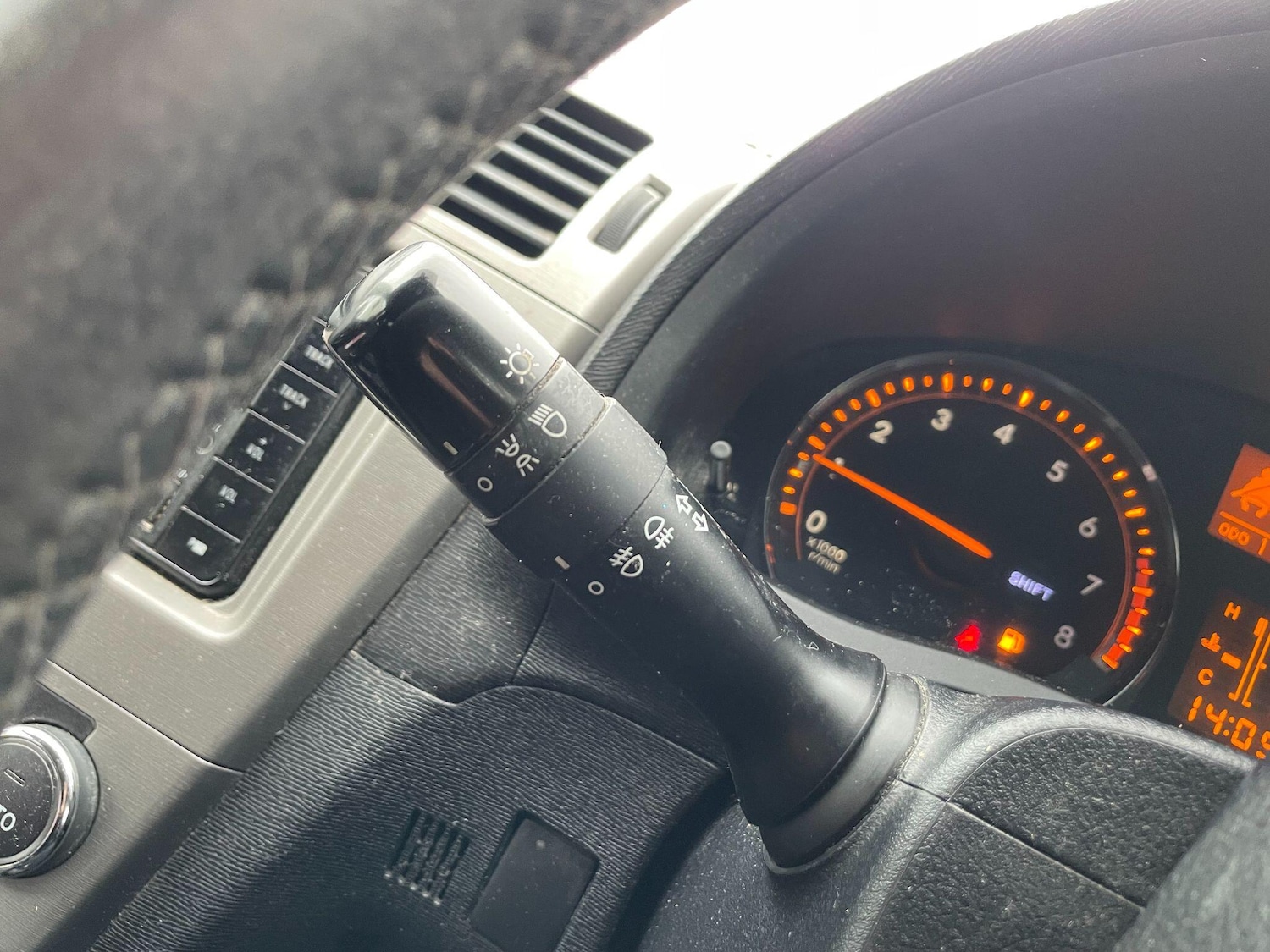 Used Toyota Avensis 2010 for sale - 77793626: Photo 49