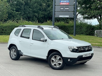 Used Dacia Duster 2016 for sale - 79092603: Photo