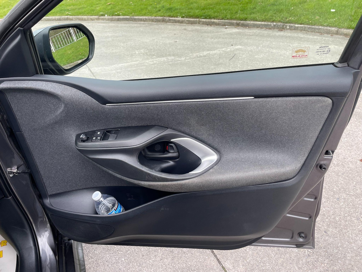 Used Toyota Yaris 2021 for sale - 78058738: Photo 24