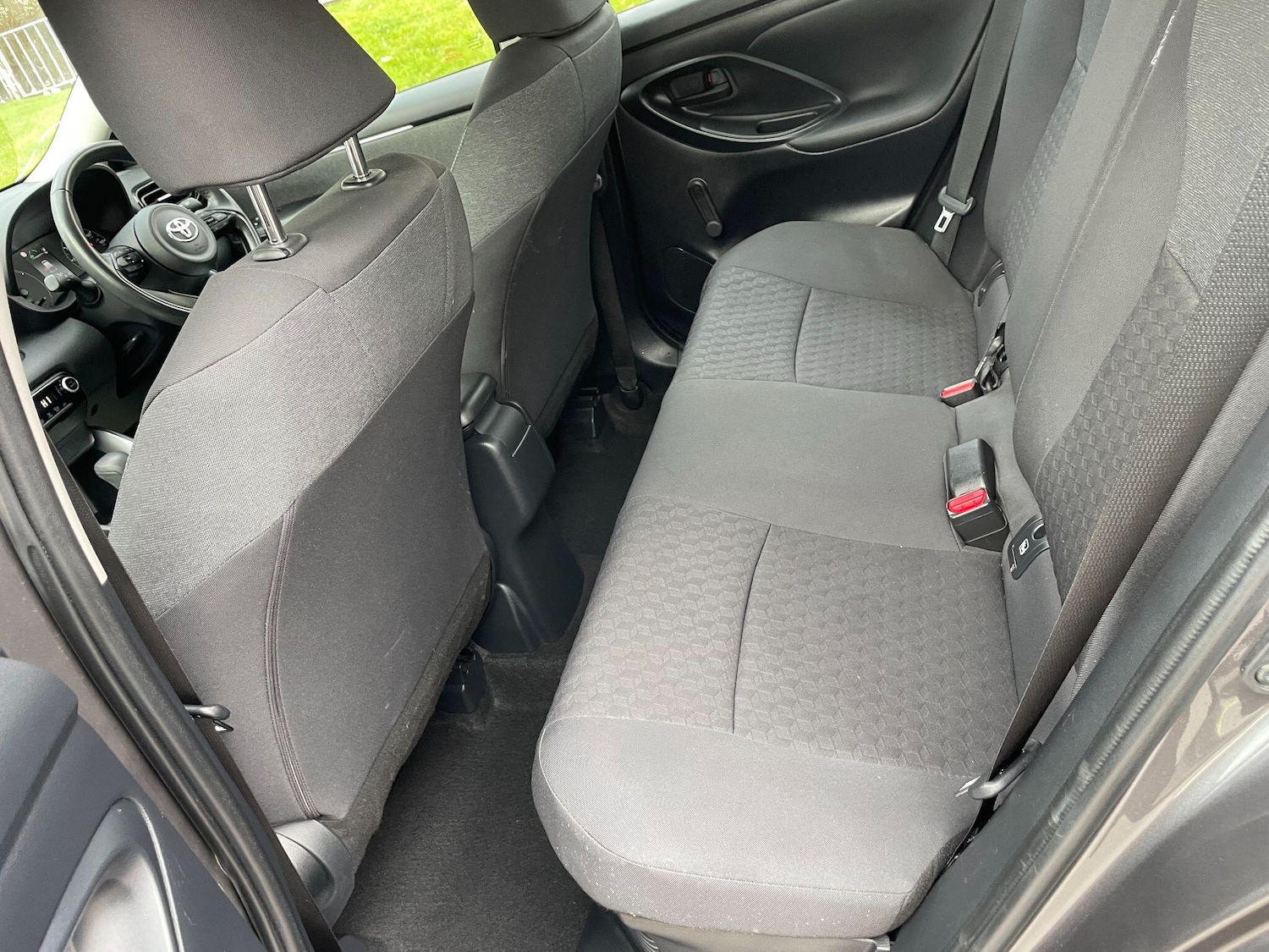 Used Toyota Yaris 2021 for sale - 78058738: Photo 31