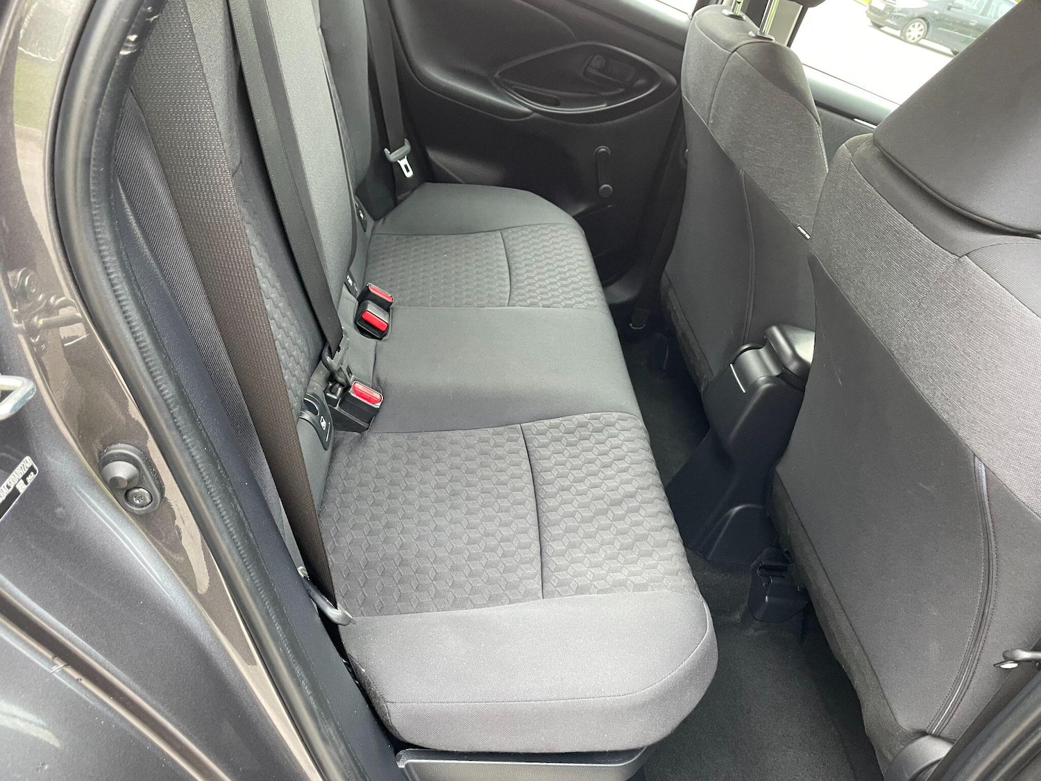 Used Toyota Yaris 2021 for sale - 78058738: Photo 33