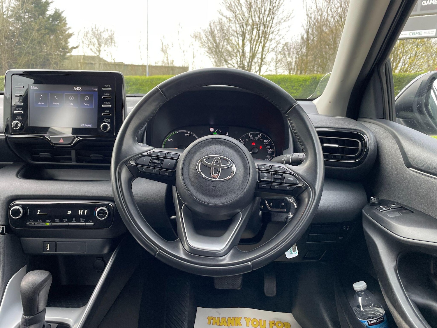 Used Toyota Yaris 2021 for sale - 78058738: Photo 35