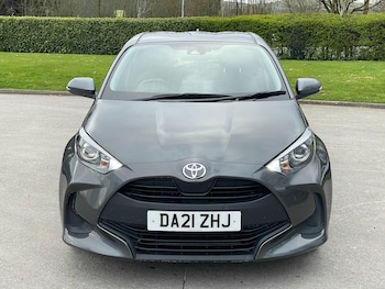 Used Toyota Yaris 2021 for sale - 78058738: Photo