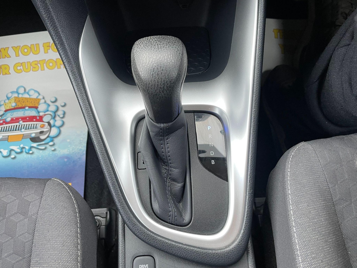 Used Toyota Yaris 2021 for sale - 78058738: Photo 41