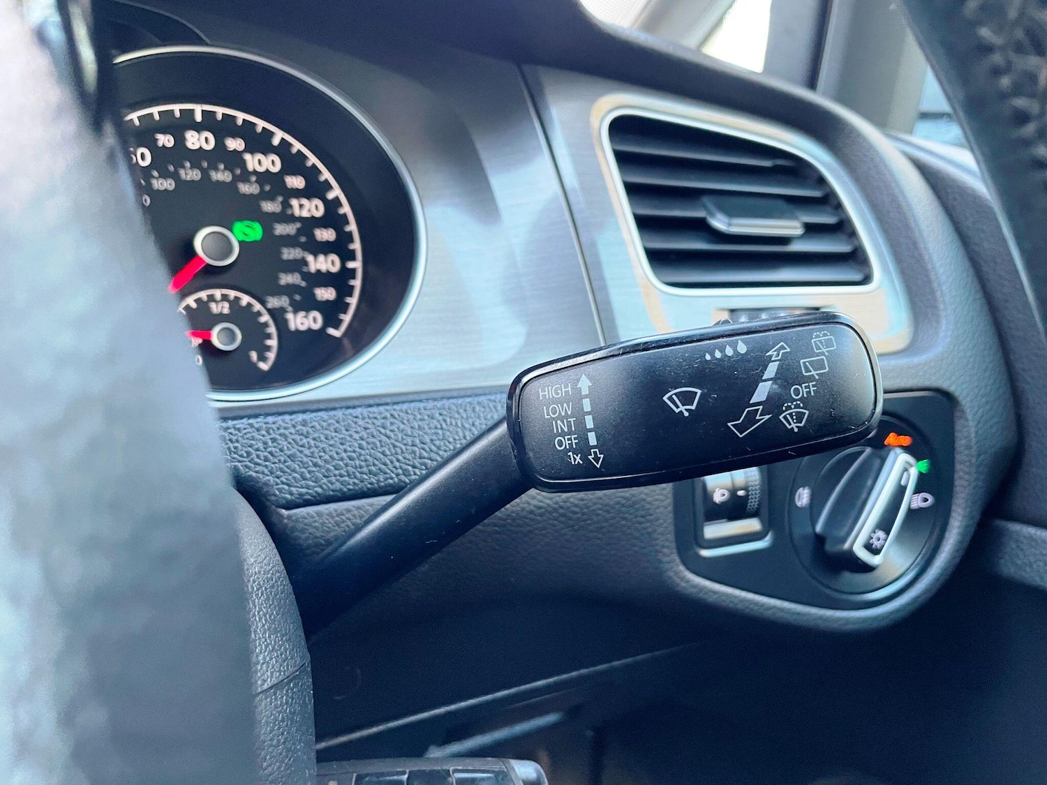 Used Volkswagen Golf 2013 for sale - 77174850: Photo 25