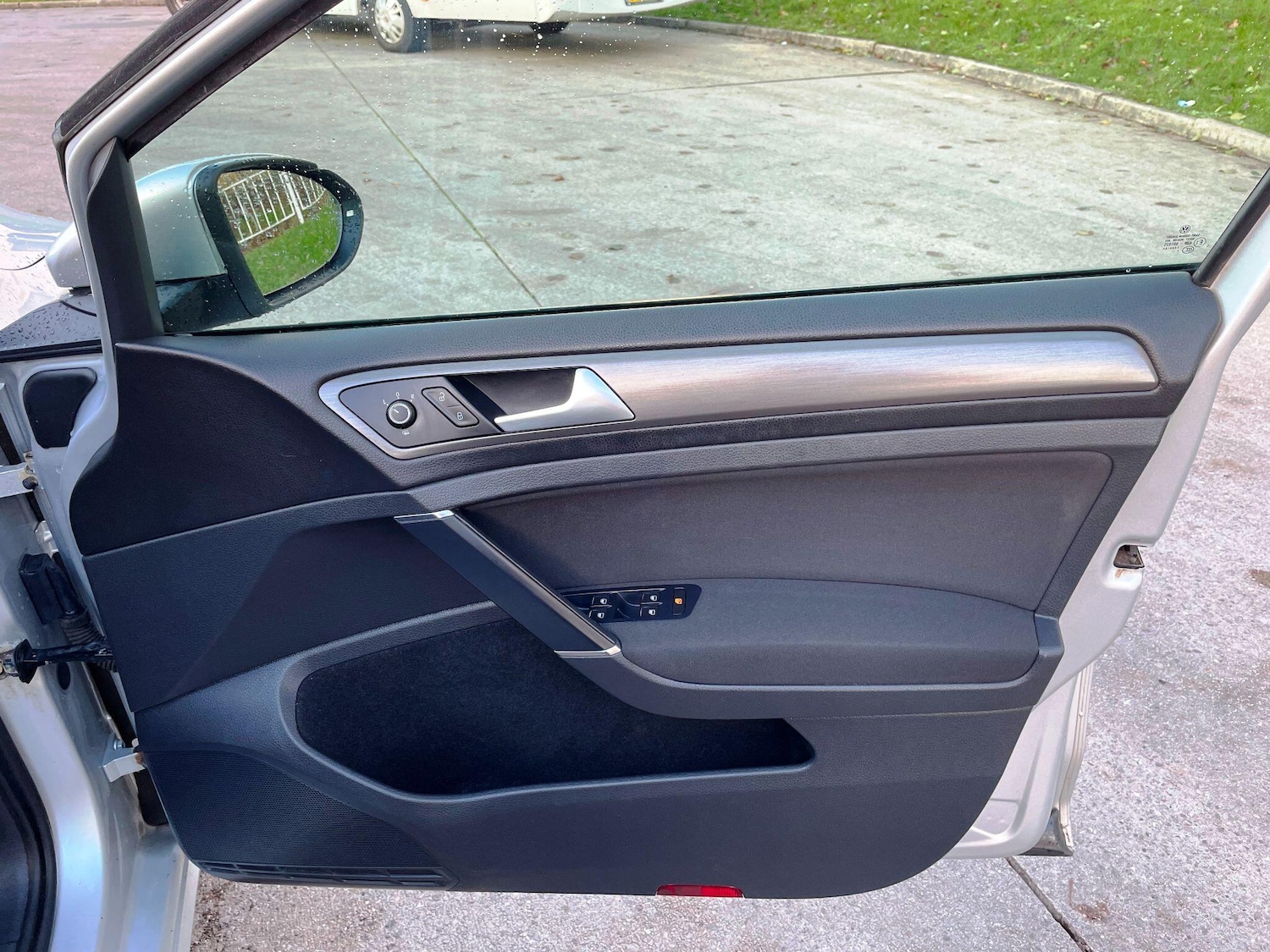 Used Volkswagen Golf 2013 for sale - 77174850: Photo 28