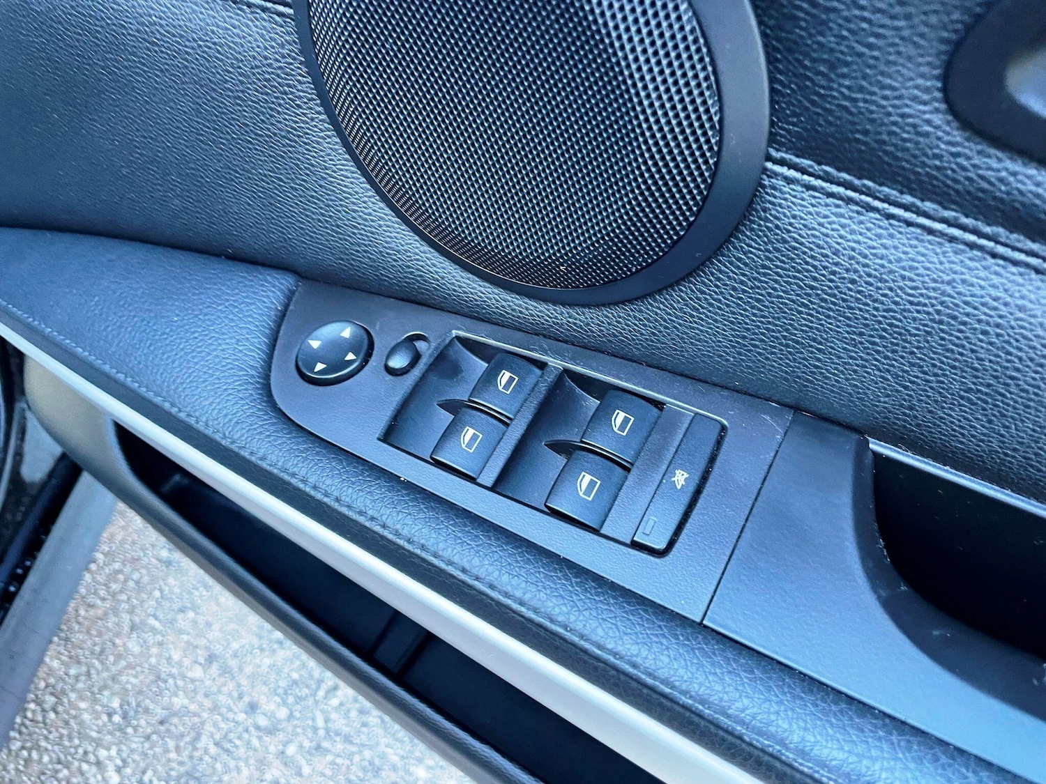 Used BMW 3 Series 2010 for sale - 77238133: Photo 21