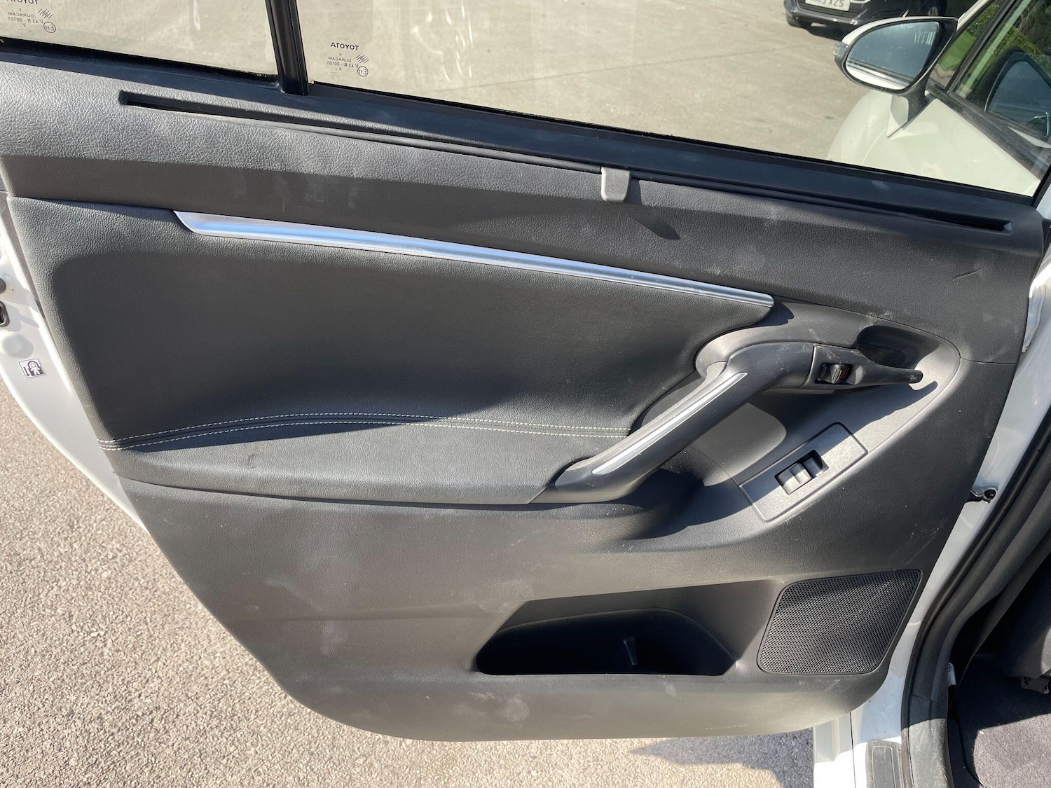 Used Toyota Verso for sale - 77768564: Photo 32