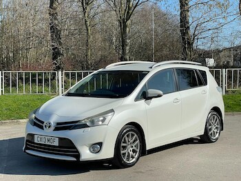 Used Toyota Verso 2013 for sale - 77768564: Photo