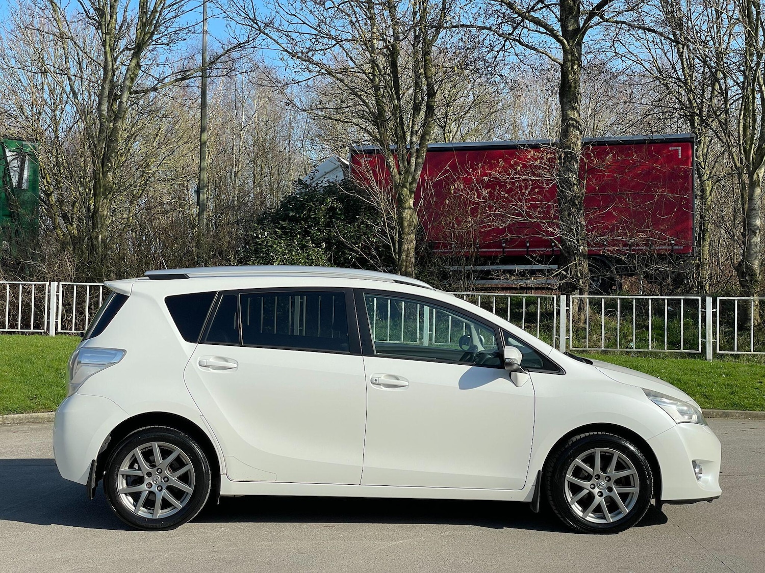 Used Toyota Verso for sale - 77768564: Photo 8
