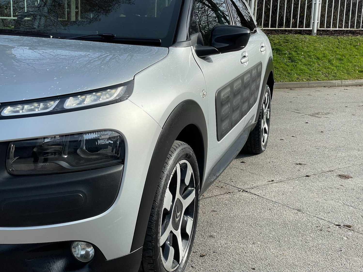 Used Citroen C4 Cactus for sale - 77633408: Photo 10