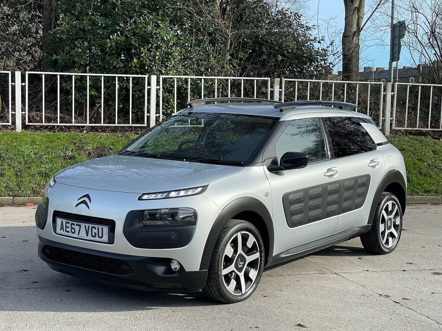Used Citroen C4 Cactus for sale - 77633408: Photo 3