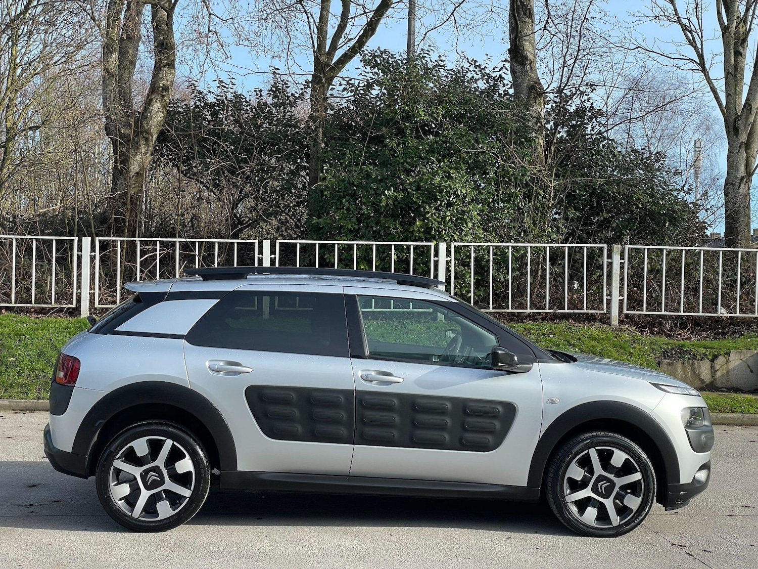 Used Citroen C4 Cactus for sale - 77633408: Photo 8