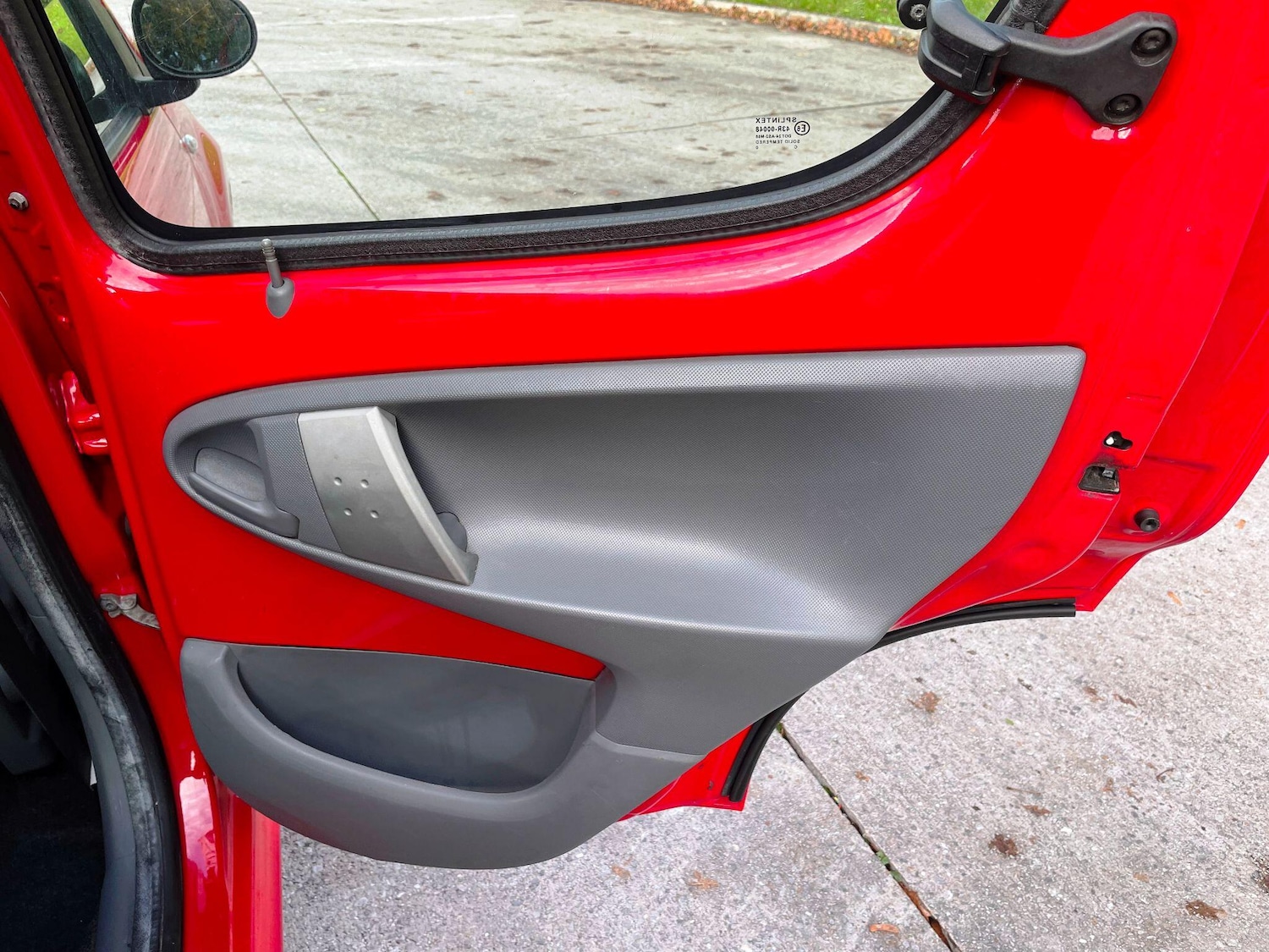 Used Peugeot 107 2010 for sale - 77174799: Photo 31