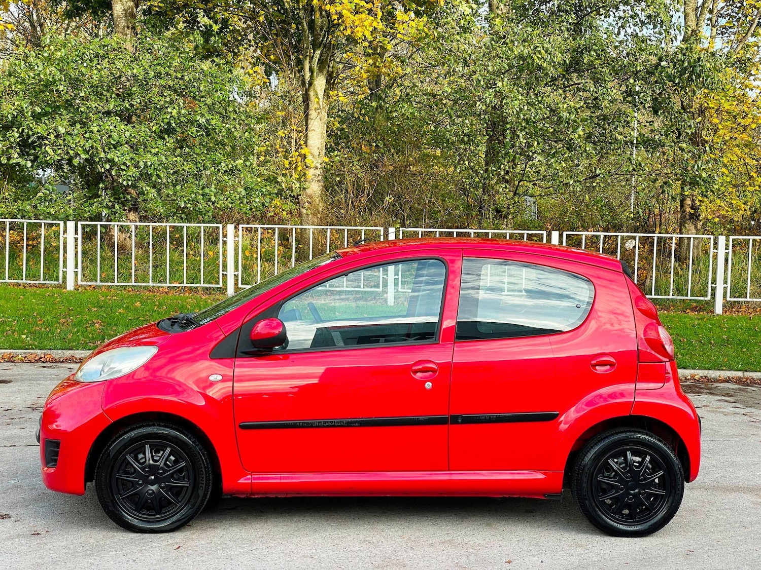 Used Peugeot 107 2010 for sale - 77174799: Photo 6