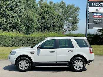Used Land Rover Freelander 2 2011 for sale - 79018800: Photo