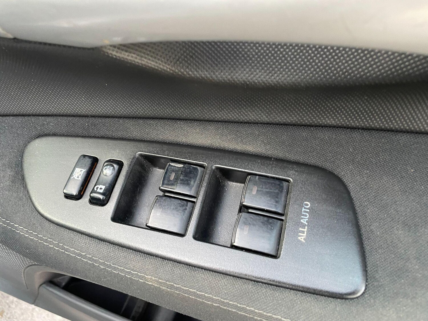 Used Toyota Auris for sale - 77633150: Photo 21