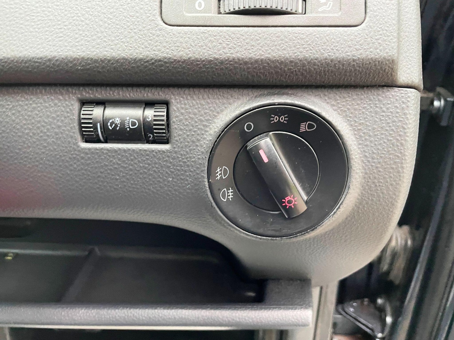 Used Volkswagen Polo 2008 for sale - 77400742: Photo 40