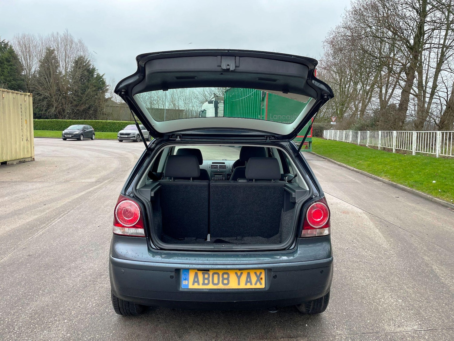 Used Volkswagen Polo 2008 for sale - 77400742: Photo 42