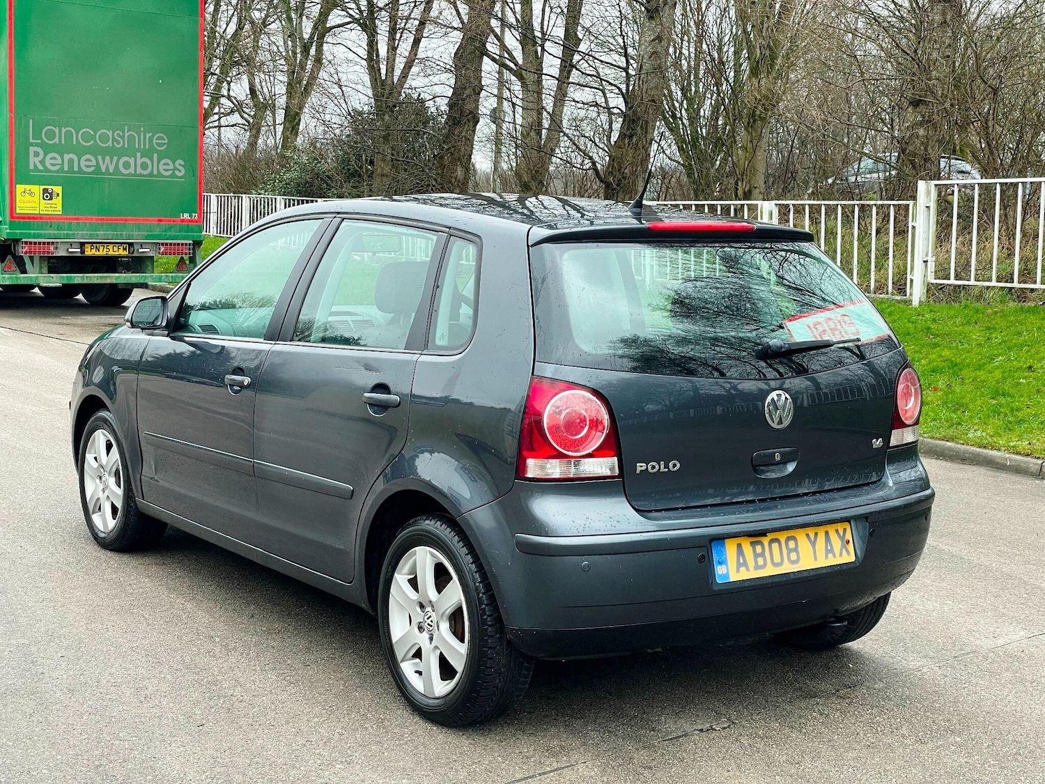 Used Volkswagen Polo 2008 for sale - 77400742: Photo 6