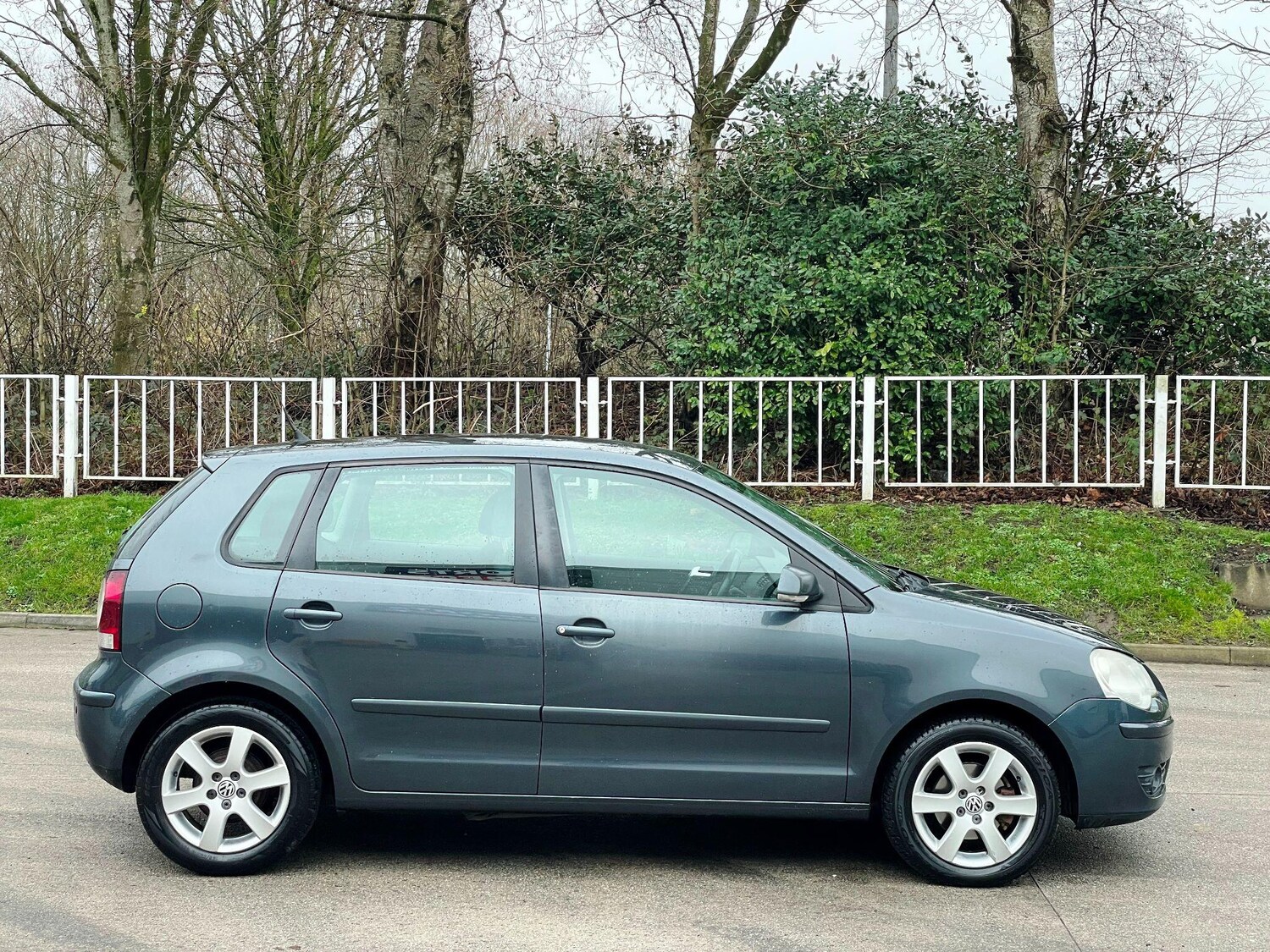 Used Volkswagen Polo 2008 for sale - 77400742: Photo 9