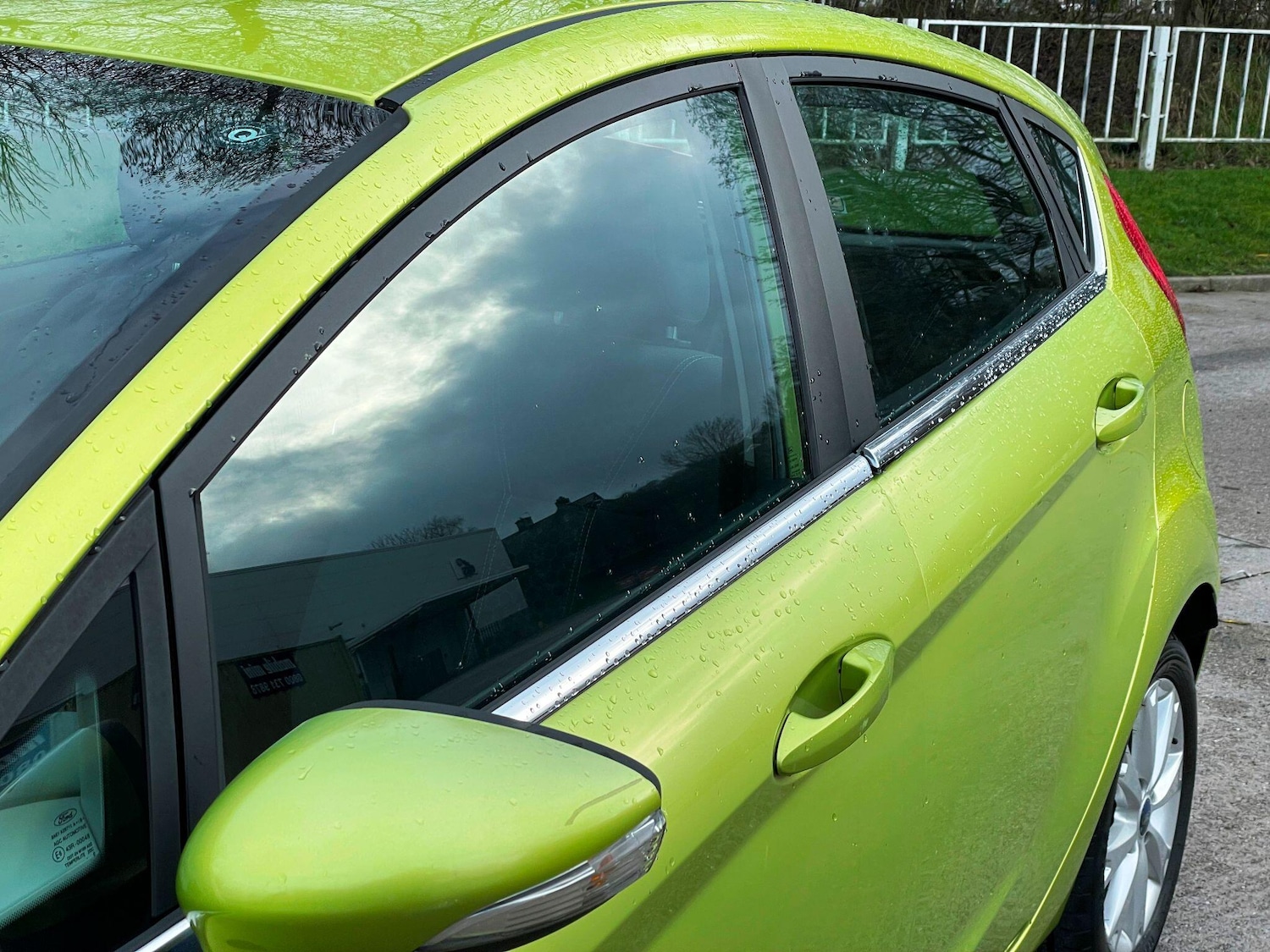 Used Ford Fiesta 2011 for sale - 77400408: Photo 11