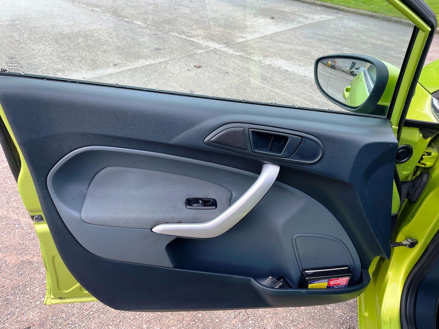 Used Ford Fiesta 2011 for sale - 77400408: Photo 24