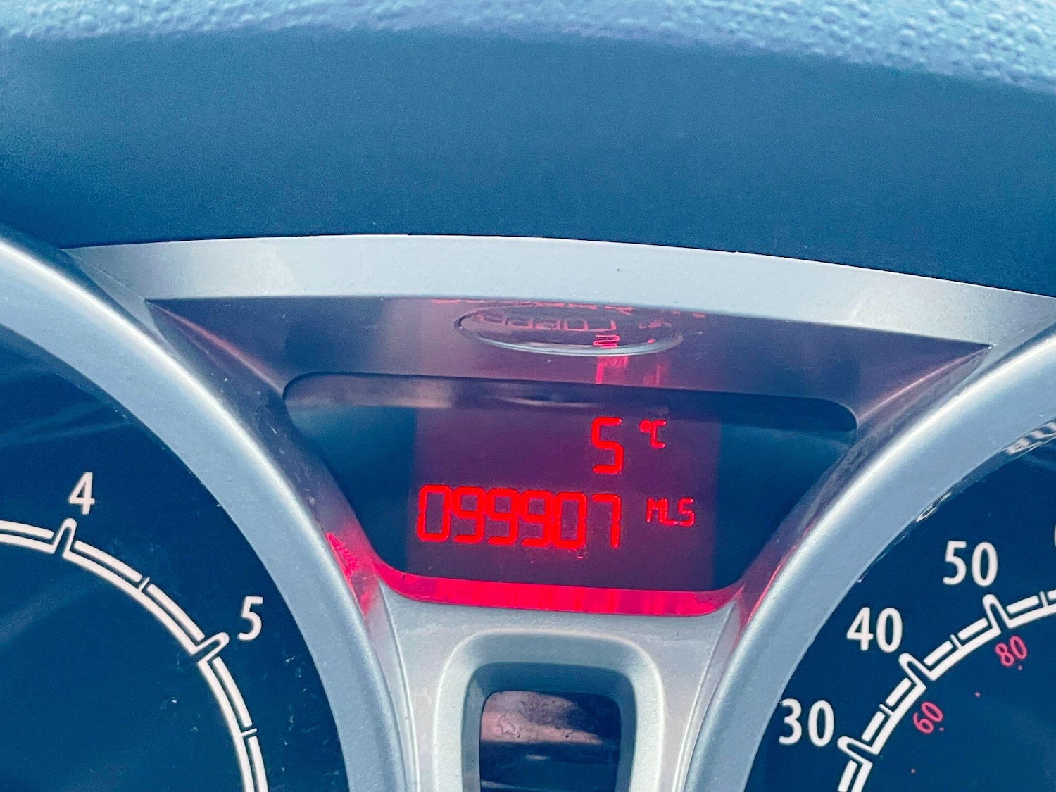 Used Ford Fiesta 2011 for sale - 77400408: Photo 39