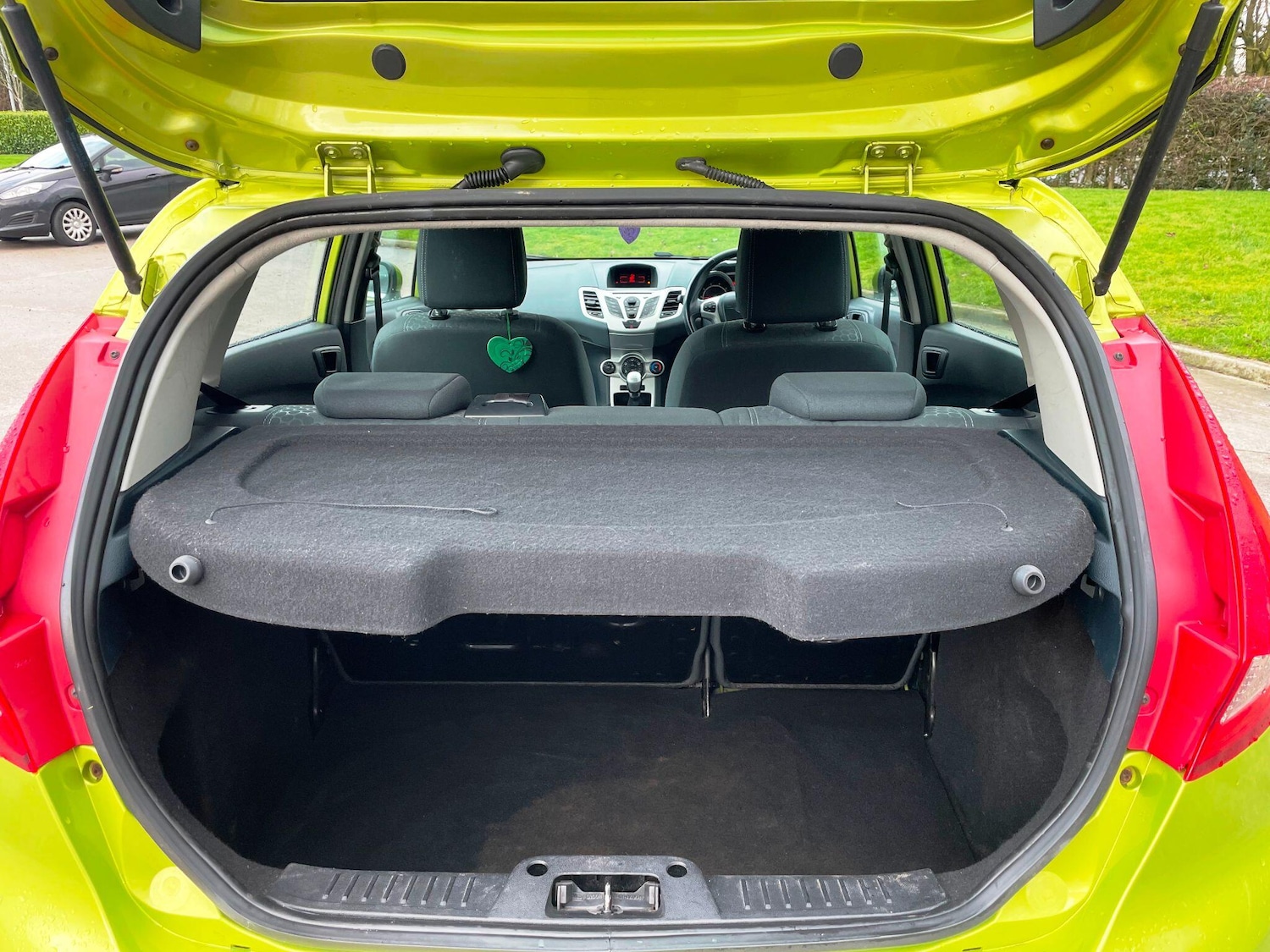 Used Ford Fiesta 2011 for sale - 77400408: Photo 48