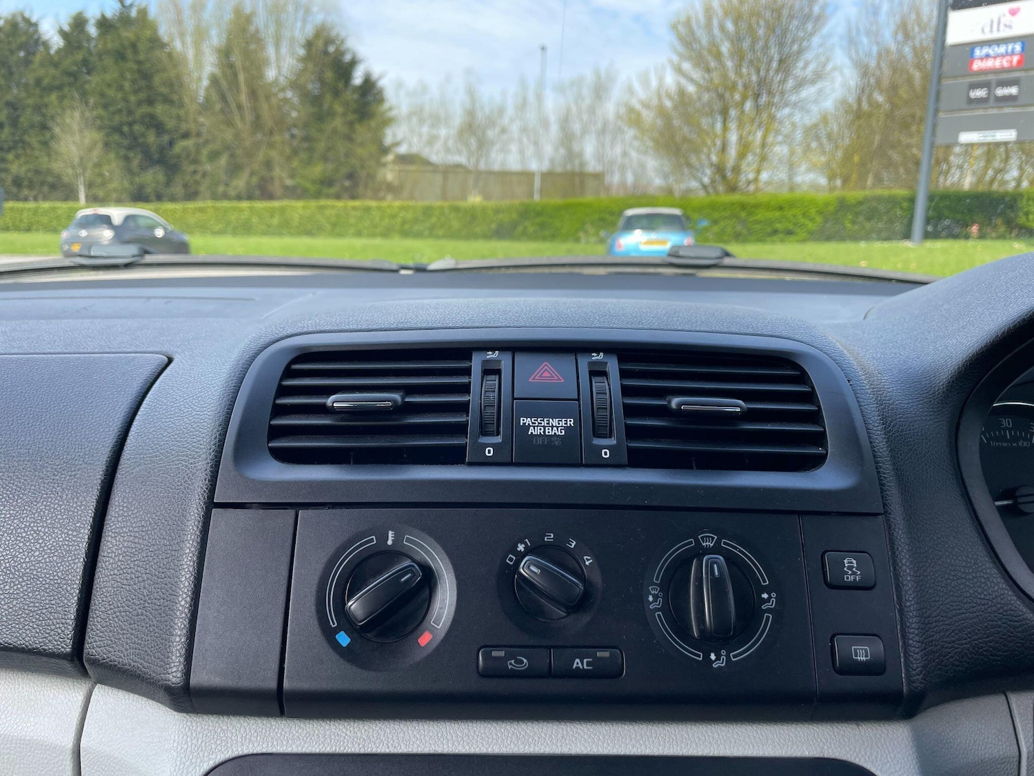 Used Skoda Fabia 2013 for sale - 78170583: Photo 35