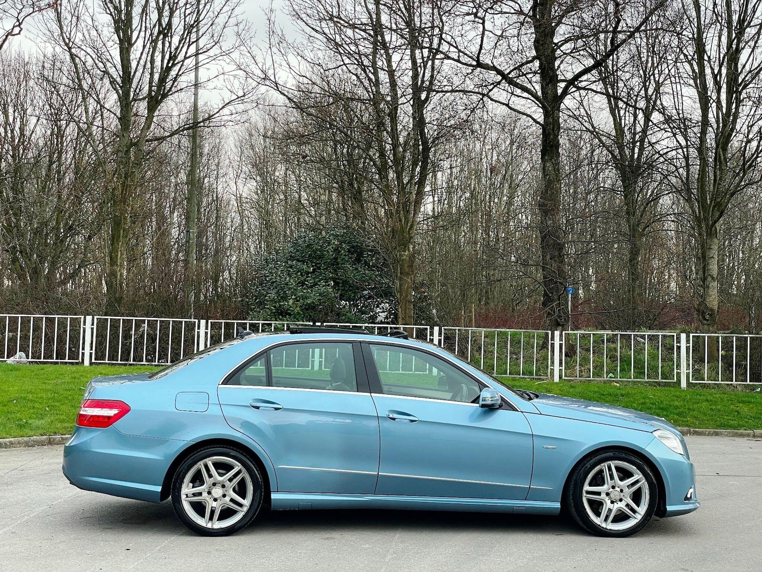 Used Mercedes-Benz E Class for sale - 77705494: Photo 10