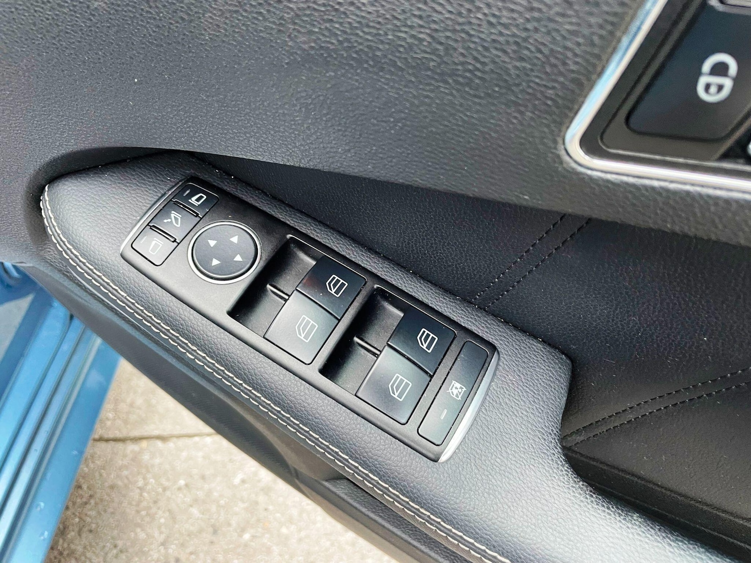 Used Mercedes-Benz E Class for sale - 77705494: Photo 27