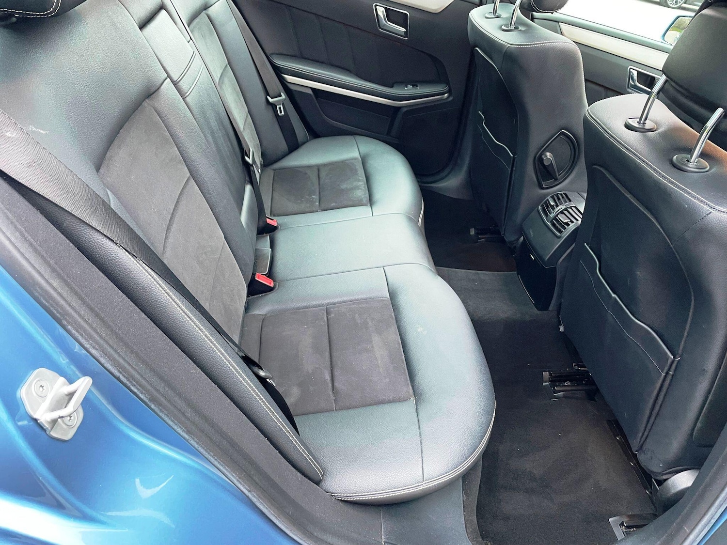 Used Mercedes-Benz E Class for sale - 77705494: Photo 32