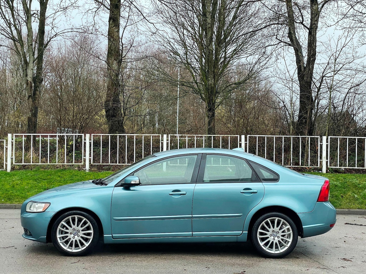 Used Volvo S40 2008 for sale - 77478764: Photo 5