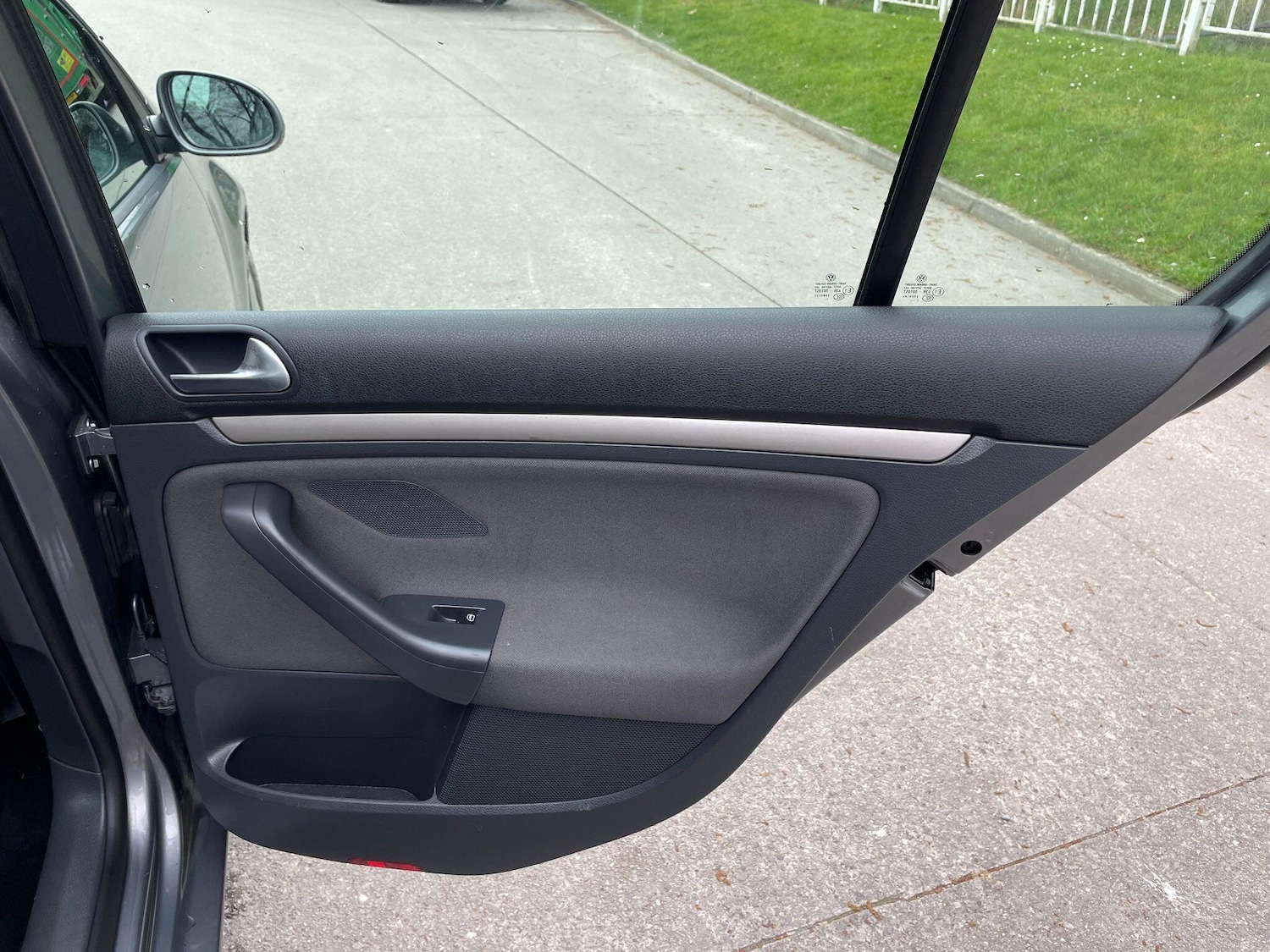 Used Volkswagen Golf for sale - 78007042: Photo 27