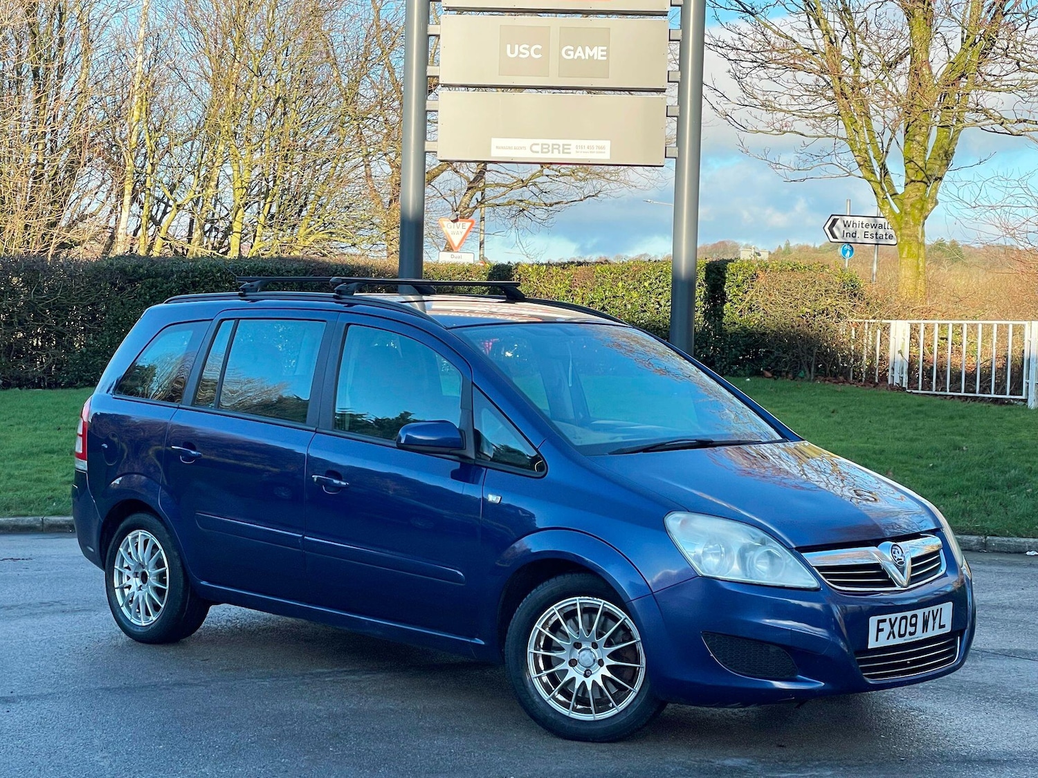 Used Vauxhall Zafira 2009 for sale - 77237645: Photo 2