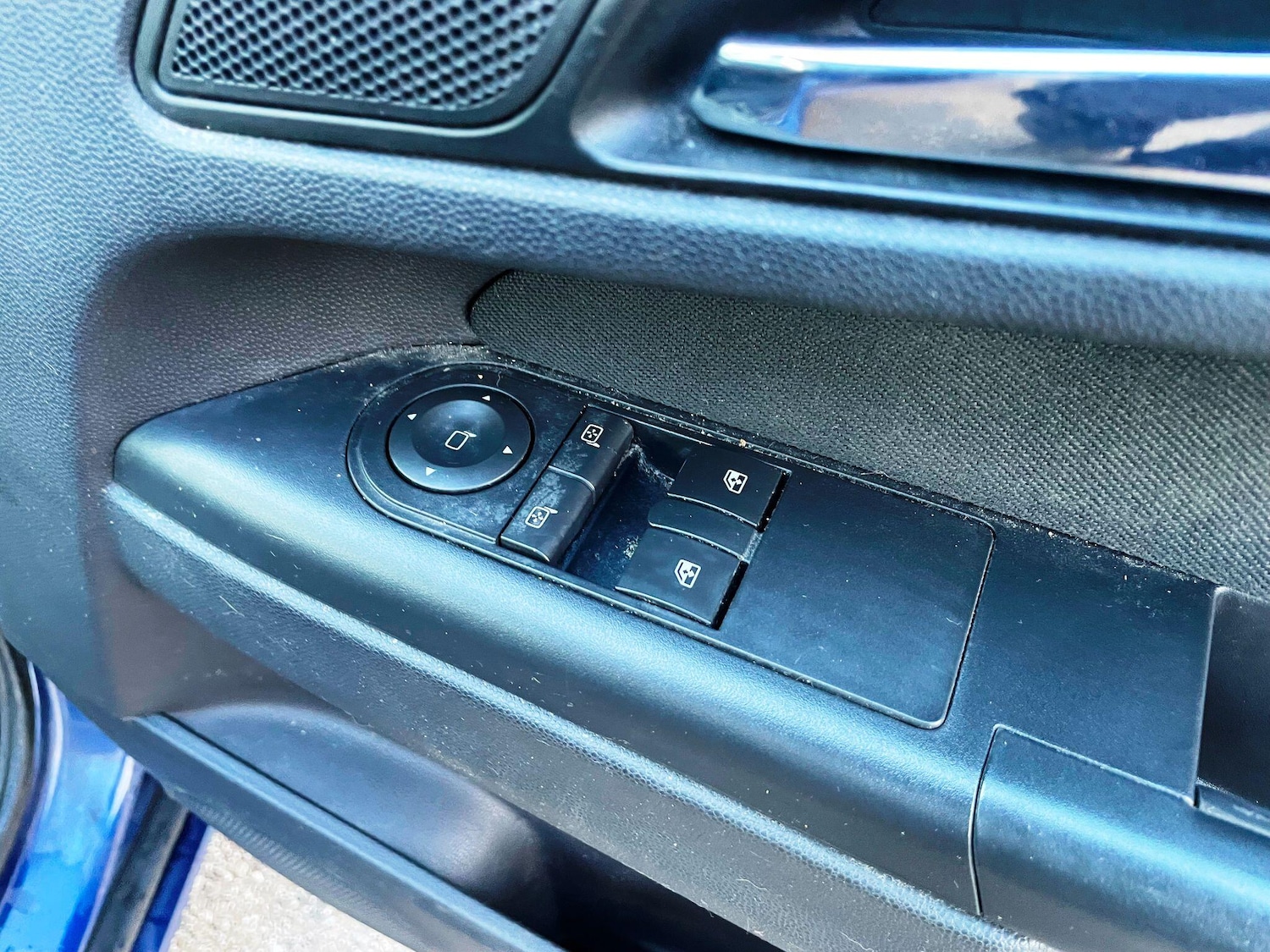 Used Vauxhall Zafira 2009 for sale - 77237645: Photo 25