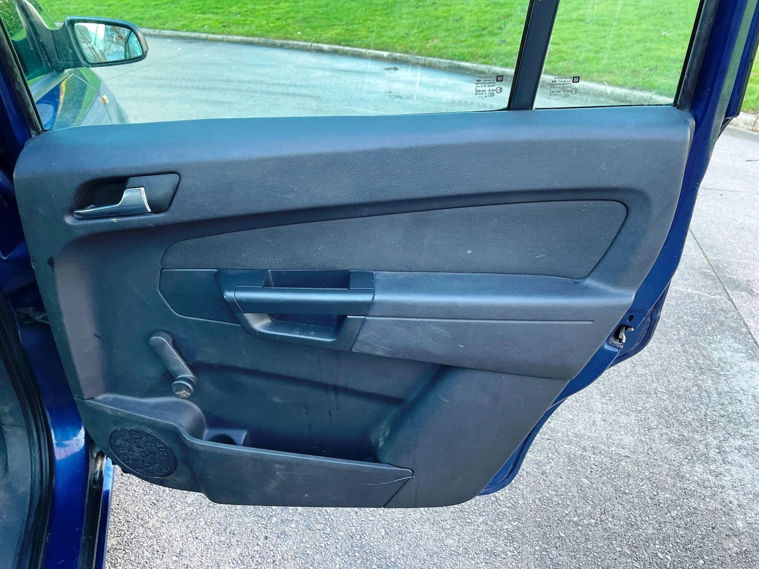 Used Vauxhall Zafira 2009 for sale - 77237645: Photo 32