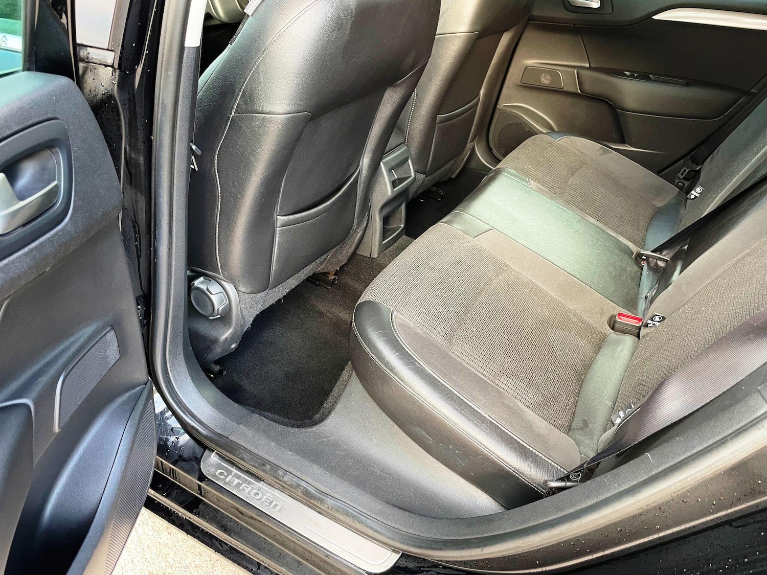 Used Citroen C4 2011 for sale - 77174729: Photo 15