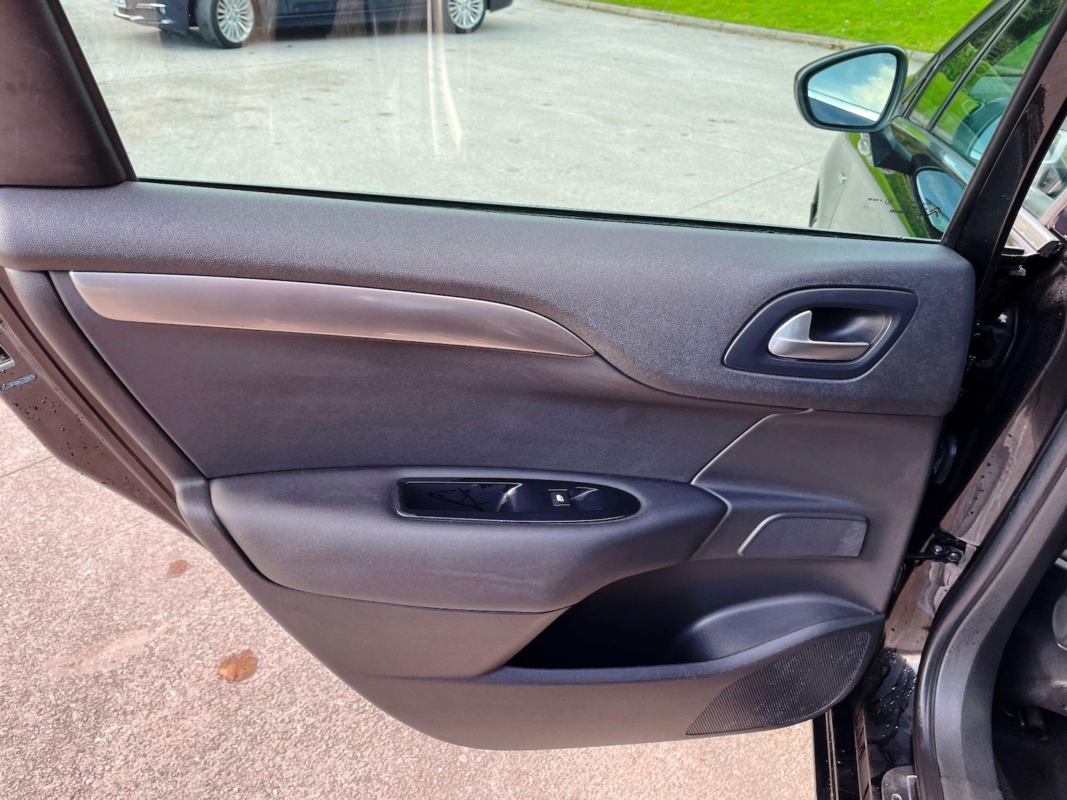 Used Citroen C4 2011 for sale - 77174729: Photo 25